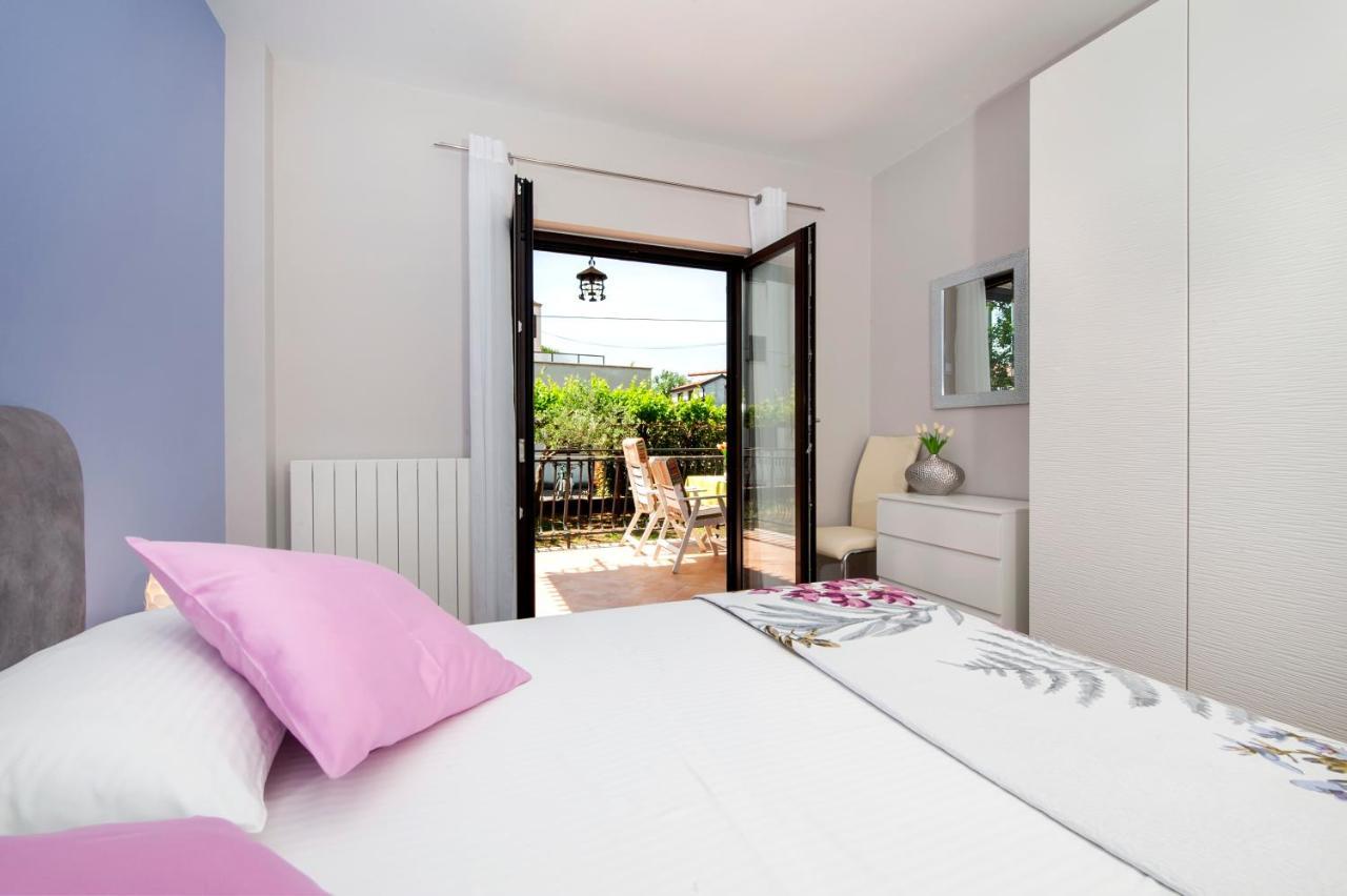 רוביני Apartments Modrusan מראה חיצוני תמונה